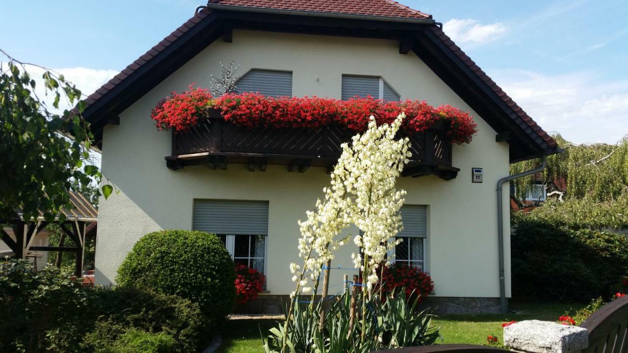 Studio Orchidee Weissig  ภายนอก รูปภาพ